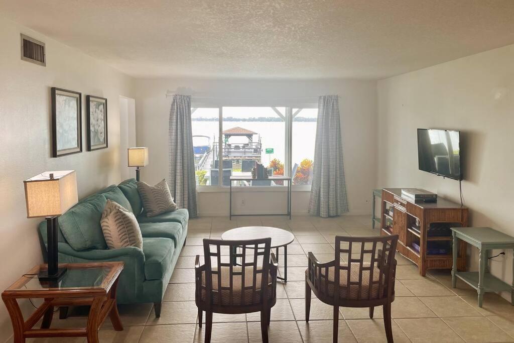 Lakefront Duplex With Pontoon Boat 2 Bedroom Home Mount Dora Bagian luar foto