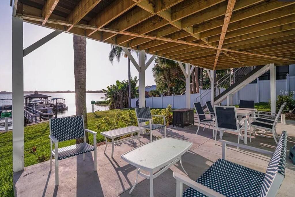 Lakefront Duplex With Pontoon Boat 2 Bedroom Home Mount Dora Bagian luar foto